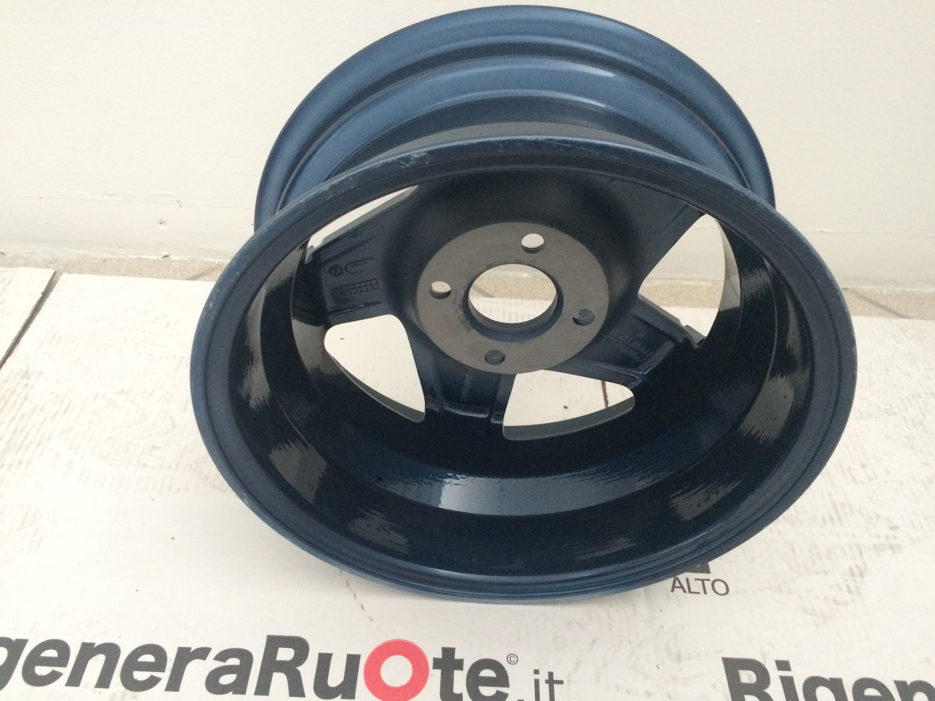 Rigenerazione cerchio Renault 5 GT Turbo - Dettaglio 4